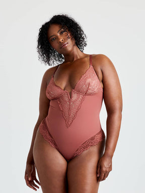 Formivelle V-Neck Half Laced Bodysuit